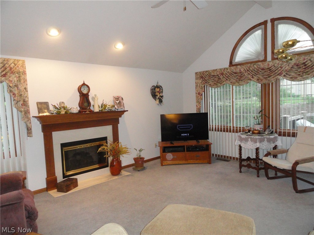 Robin Rdg Condo Ph Xxx - Residential