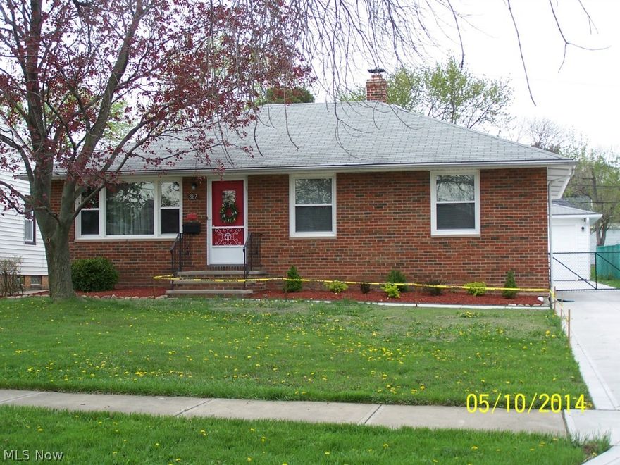 Clear POS.Mint clean all brick ranch featuring 3 bedrooms with beautiful hardwood floors,updated kitchen,clean bath with new toilet,new light fixture,new vinyl trimed bathroom window,and newly re-grouted tiles,new replacement windows in 2012,freshly painted interior in 2011,carpeting in 2011,new stove & refrigerator in 2011,new driveway,walk,front steps,and rebuilt chimney and flashing in 2012,new 100 amp electrical box in 2012,new garanteed basement waterproof in 2014,complete fenced in yard,garage newly painted and new man door, new glass block windows,1 year home warranty,O and did I say,It is Move in Ready.