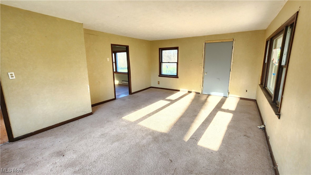 6559 W Maple Road, Geneva, Ohio image 16