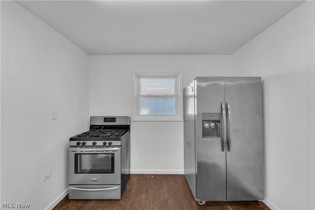 433 E 156th Street