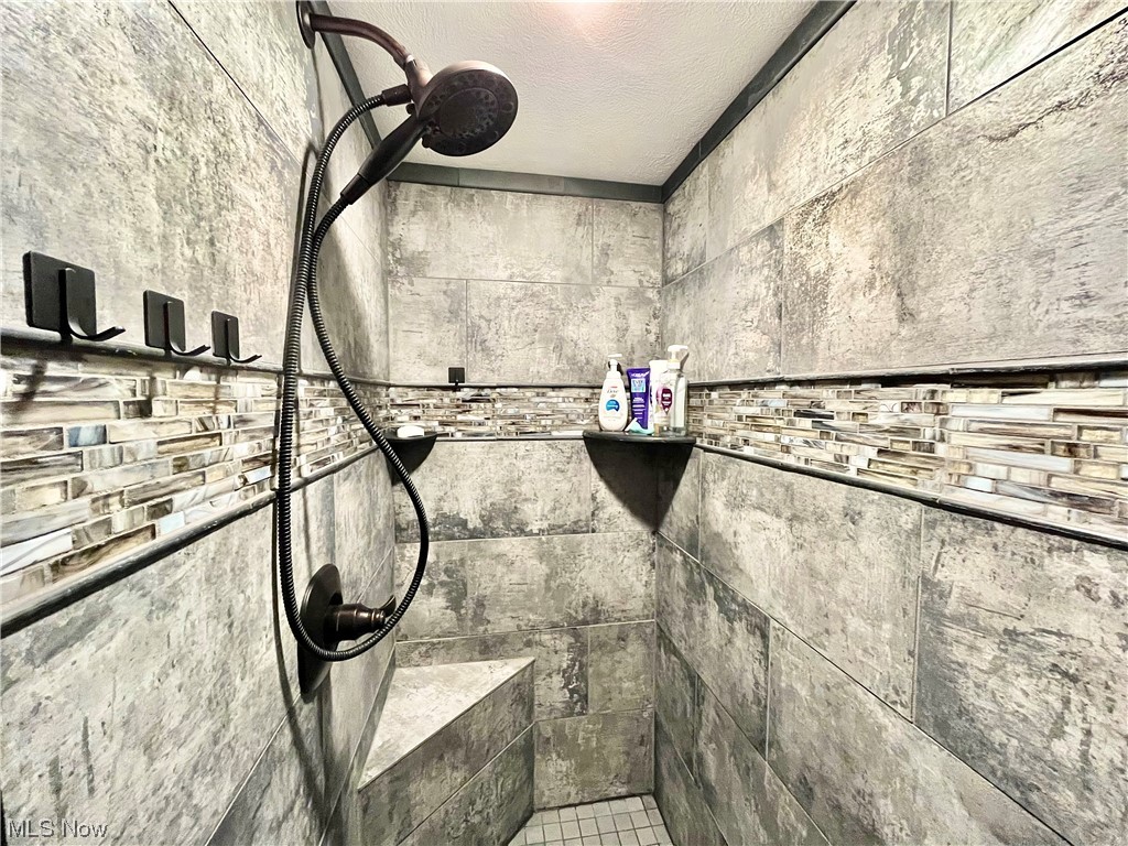 Connecticut Western Reserve - Residential