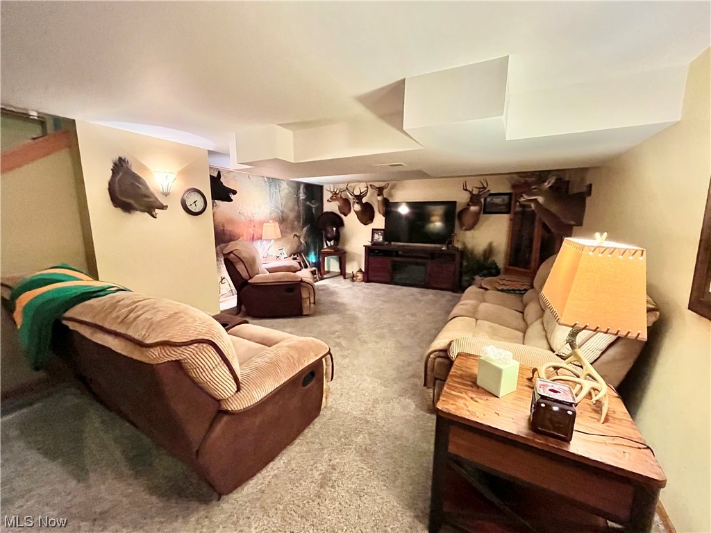 Connecticut Western Reserve - Residential