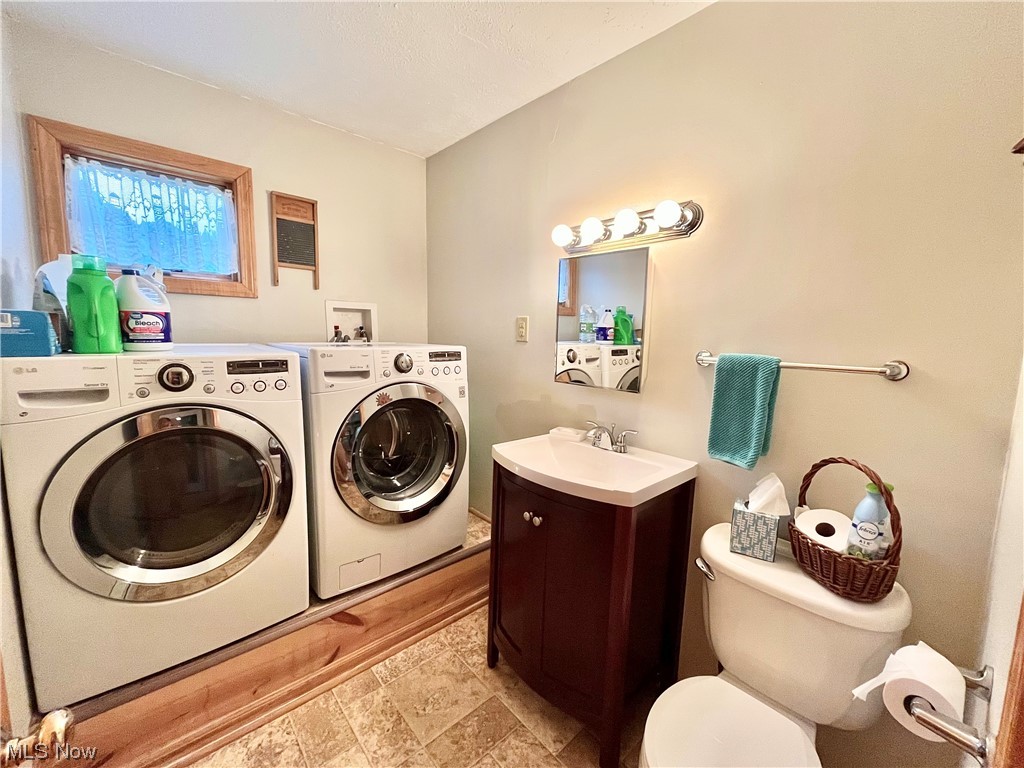 Connecticut Western Reserve - Residential