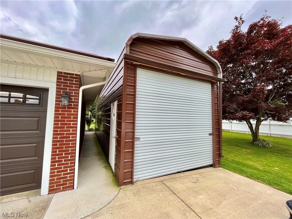 Connecticut Western Reserve - Residential