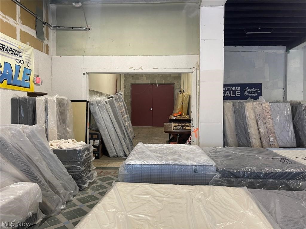 Akron - Commercial Sale