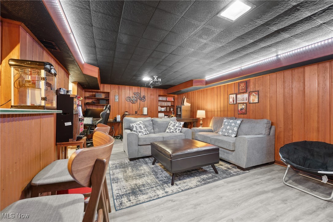 1140 Overlook Drive, Alliance, Ohio image 34