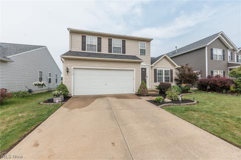 Tiny photo for 5410 Fountain Circle, North Ridgeville, OH 44039 (MLS # 5236841)