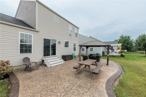 Tiny photo for 5410 Fountain Circle, North Ridgeville, OH 44039 (MLS # 5236841)