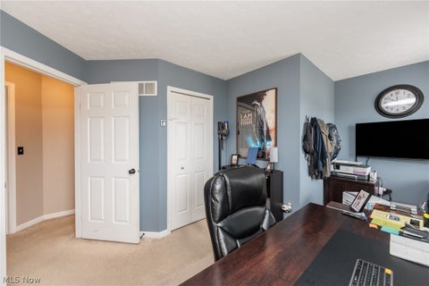 Tiny photo for 5410 Fountain Circle, North Ridgeville, OH 44039 (MLS # 5236841)
