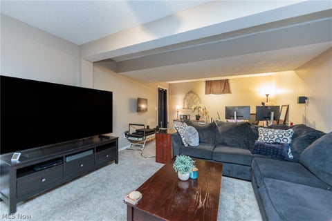 Tiny photo for 5410 Fountain Circle, North Ridgeville, OH 44039 (MLS # 5236841)