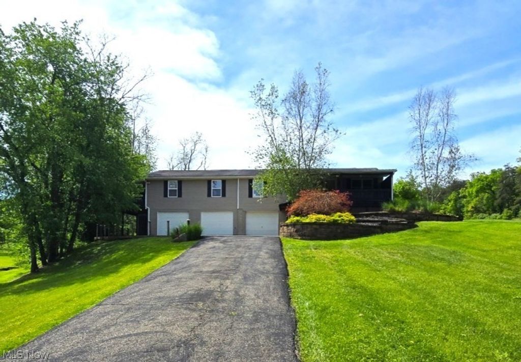 Photo of 28365 Osborne Road, Coolville, OH 45723 (MLS # 5207125)