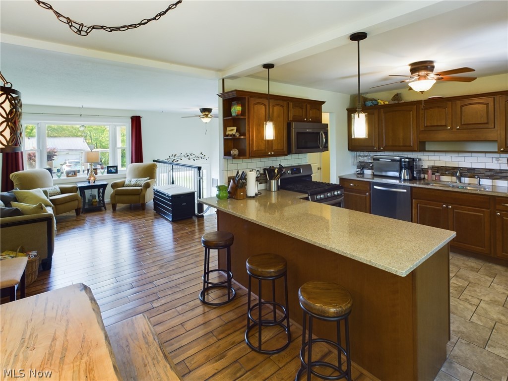 Roy C Maze Adn - Residential