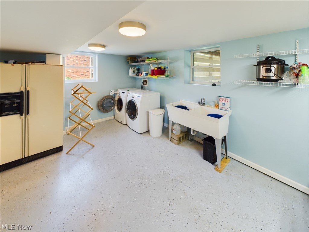 Roy C Maze Adn - Residential