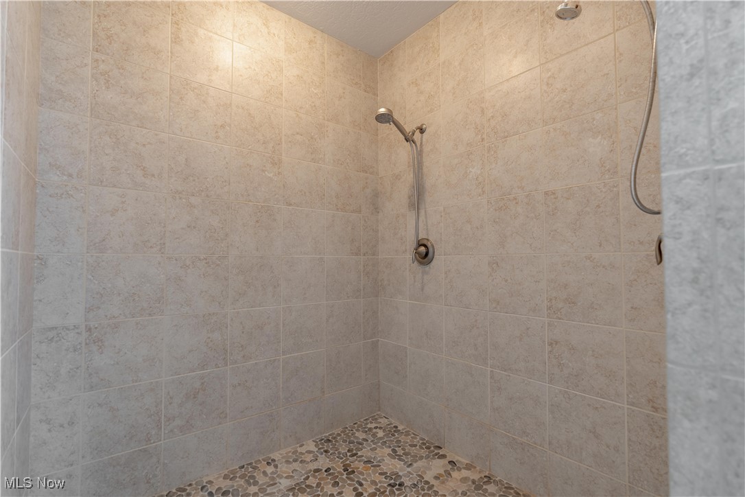 520 Pga Boulevard, New Philadelphia, Ohio image 15