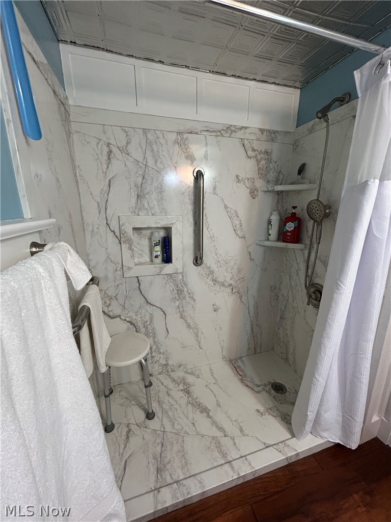 Heritage Hill Condo - Residential