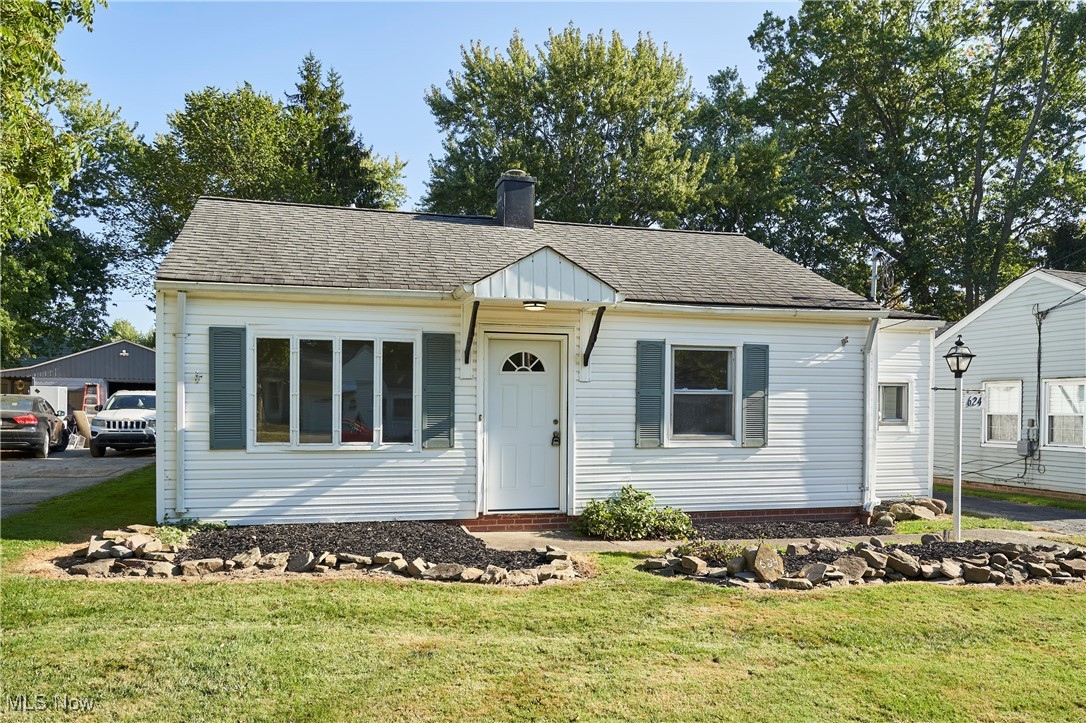 Welcome to 624 W. Glendale Street, a beautifully renovated ranch offering comfort & style. With 2 BDRMS, a versatile bonus RM, 1 full BTH an oversized 2 car garage, and just under 1,100 sq. ft. of thoughtfully updated living space, this home is move-in ready. The curb appeal begins w/a freshly power-washed exterior & newly painted trim, setting the tone for the care & detail throughout. Step inside to find a bright, open interior feat. fresh paint, new door & window trim, updated moldings, & new windows that fill the home w/natural light. The spacious living areas showcase luxury vinyl plank flooring, while all bedrooms have been refreshed w/ soft new carpeting. At the heart of the home, the kitchen has been completely redesigned & rebuilt w/functionality & elegance in mind. Highlights include high-end solid wood cabinetry w/premium hardware & slow-close drawers, gleaming granite counters, new base molding, multiple LED can lights,& an increased number of outlets for convenience. A full suite of new appliances is included. The main-floor BTH was gutted to the studs & rebuilt w/new drywall, a stylish vanity cabinet w/stone countertop, updated lighting and exhaust fan, and brand-new faucets and fixtures, creating a spa-like retreat. The home also offers a half finished area to include painted walls, ceilings, & floors, new glass block windows, & a custom “dog wash” area w/penny tile. Add'l updates include new electrical wiring throughout, a new furnace & water heater, updated bathroom plumbing, & new venting to all bedrooms. The family RM boasts a new sliding glass door that opens to the backyard, & the middle bedroom features a new skylight window that brightens the space. Closet & entry doors have been refinished or replaced to match the home’s fresh style. W/a freshly updated interior & exterior, oversized garage, & versatile layout, this home blends modern upgrades w/classic charm. Perfectly suited for today’s lifestyle.