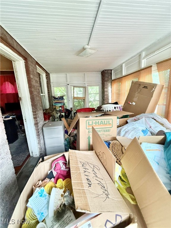 Kenwood - Residential Income