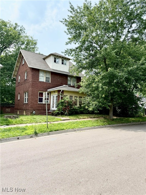 Kenwood - Residential Income