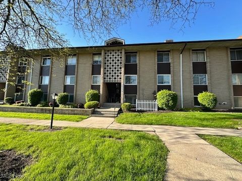10429 N Church Drive 117 Parma Heights OH 44130