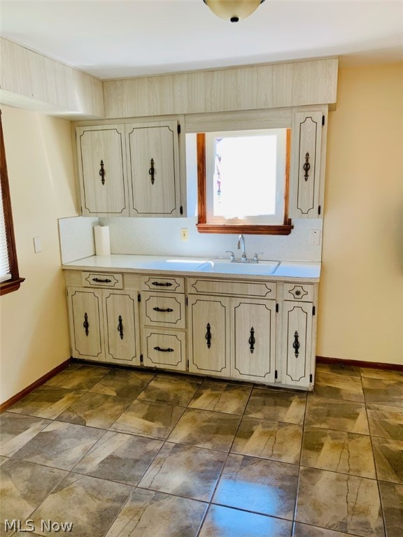 Seltzer Round Garfield Pkwy - Residential