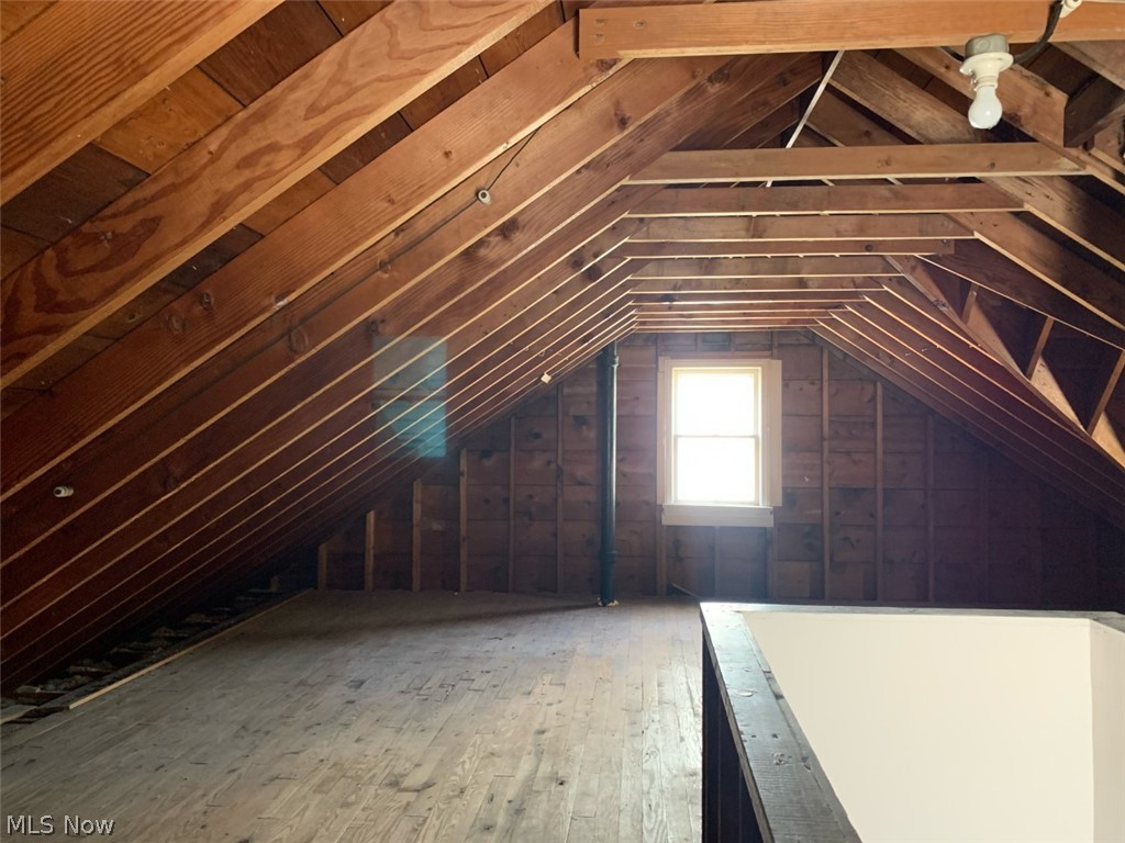 Seltzer Round Garfield Pkwy - Residential