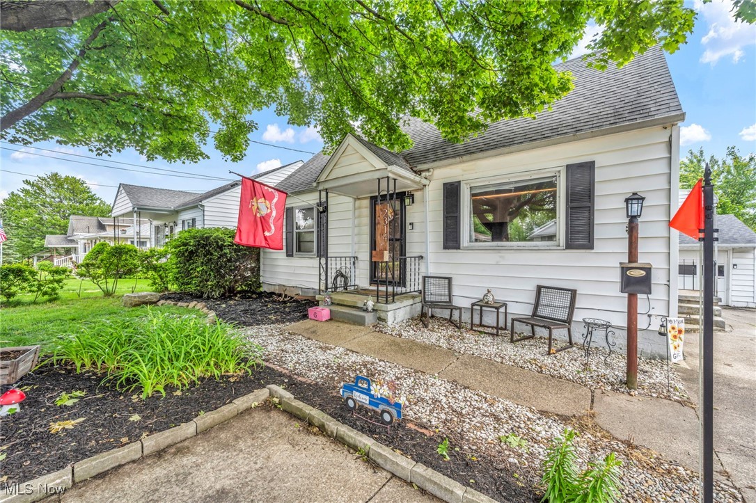 2314 Briner Avenue, Akron, Ohio image 5