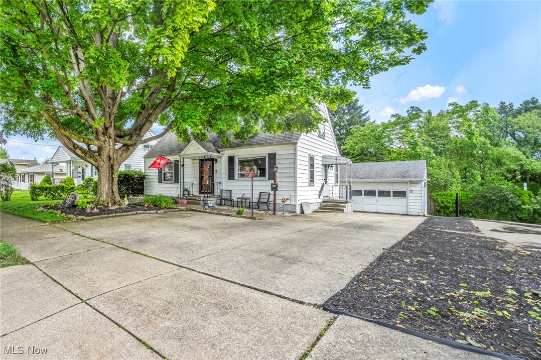 2314 Briner Avenue, Akron, Ohio image 3