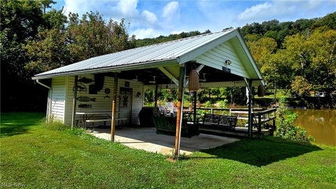 Tiny photo for 462 Echo Valley Road, Waterford, OH 45786 (MLS # 5246535)