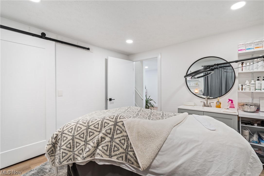 Mcdonaldsville - Commercial Sale