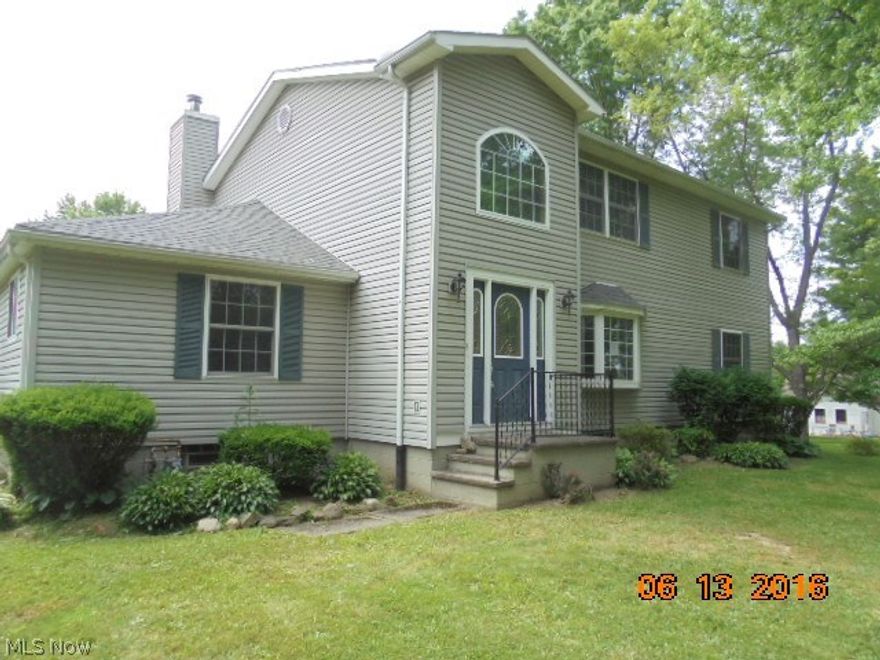 Beautiful 3108 sq.ft colonial on extra large lot with 3 1/2 baths and 4 bedrooms . Newer carpet and in ground pool . Plenty of room to grow here ! .This is a Freddie Mac / HomeSteps Listing. Listed and Sold with repairs condition ! This property is Eligible under The Freddie Mac First Look Initiative through 07/03/2016. All offers submitted must have MLS attachments, Buyers current proof of funds, Buyers Certified Earnest Money made payable to the Listing Company..The Offer Submission Form must be filled out completely . The seller is offering an allowance up to $500 to homebuyers towards the purchase of a home warranty of their choice .