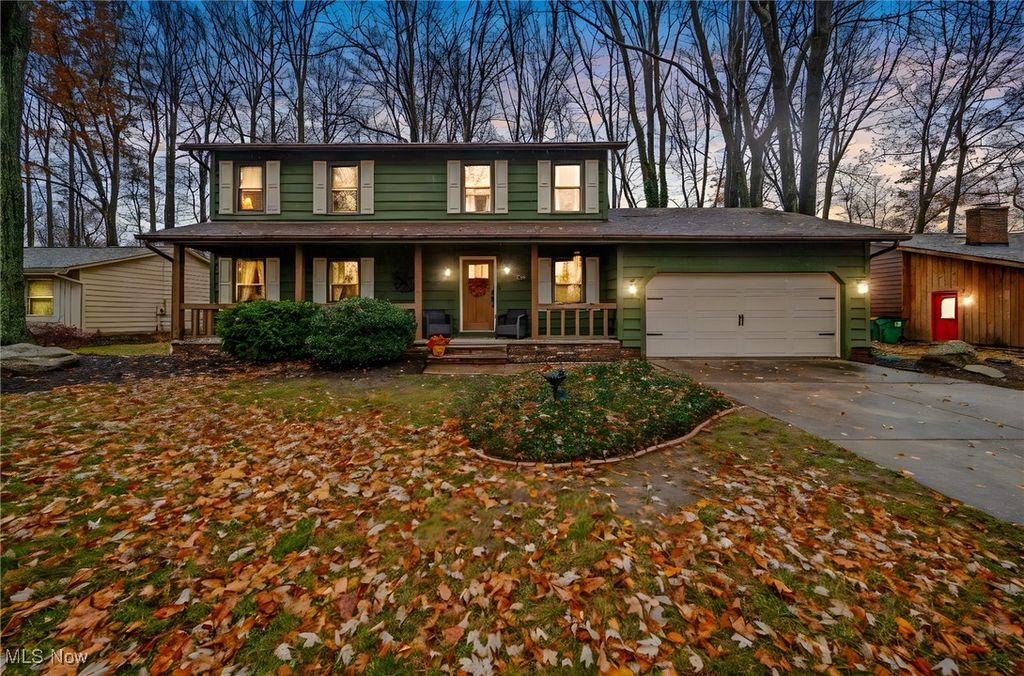 Photo of 5885 Mallard Court, Mentor, OH 44060 (MLS # 5174511)