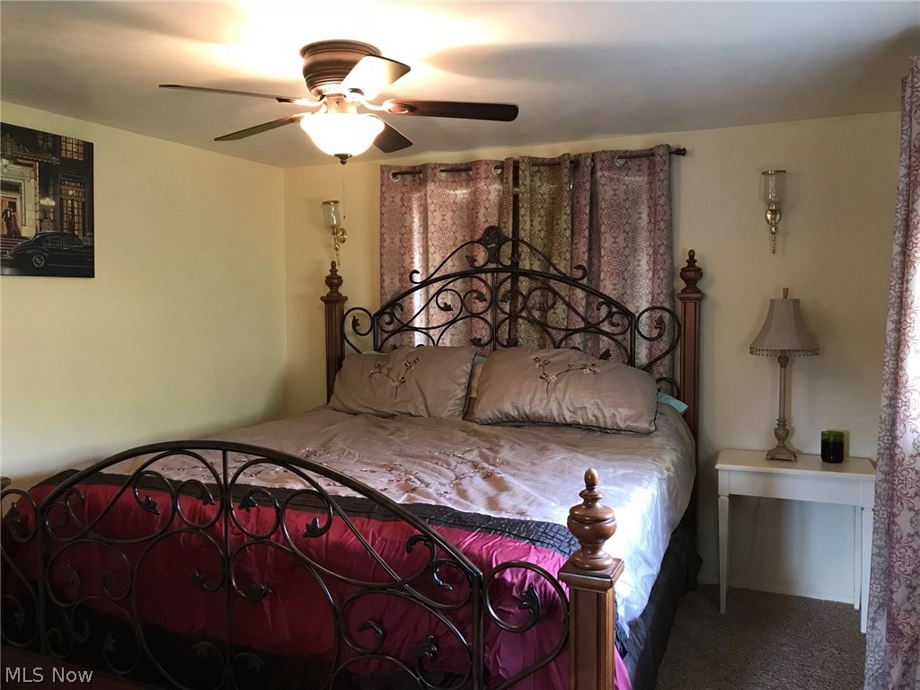 CRESTVIEW  MANOR - Residential