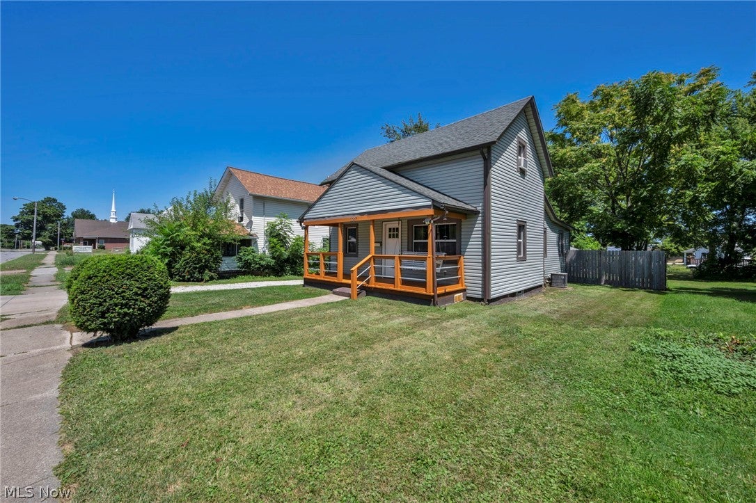 1007 Lake Avenue