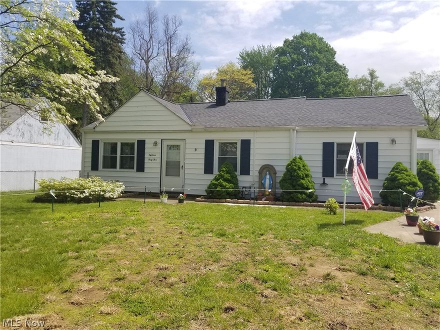 You HAVE to see this meticulously maintained 3 bed home! Located On Perth Rd this # bed 1 Bath Ranch has all the amenities of 1-floor living and then some. A new roof and very spacious one car garage were added in 2017, along with new sewer connection to street, driveway, Gas hook up and gutters. This home has an open kitchen and dining area, along with a very large utility room, mud room and separate sitting area off the living room. Built-in storage throughout the home, and if that isn't enough there is an additional shed in the yard. Appliances are included