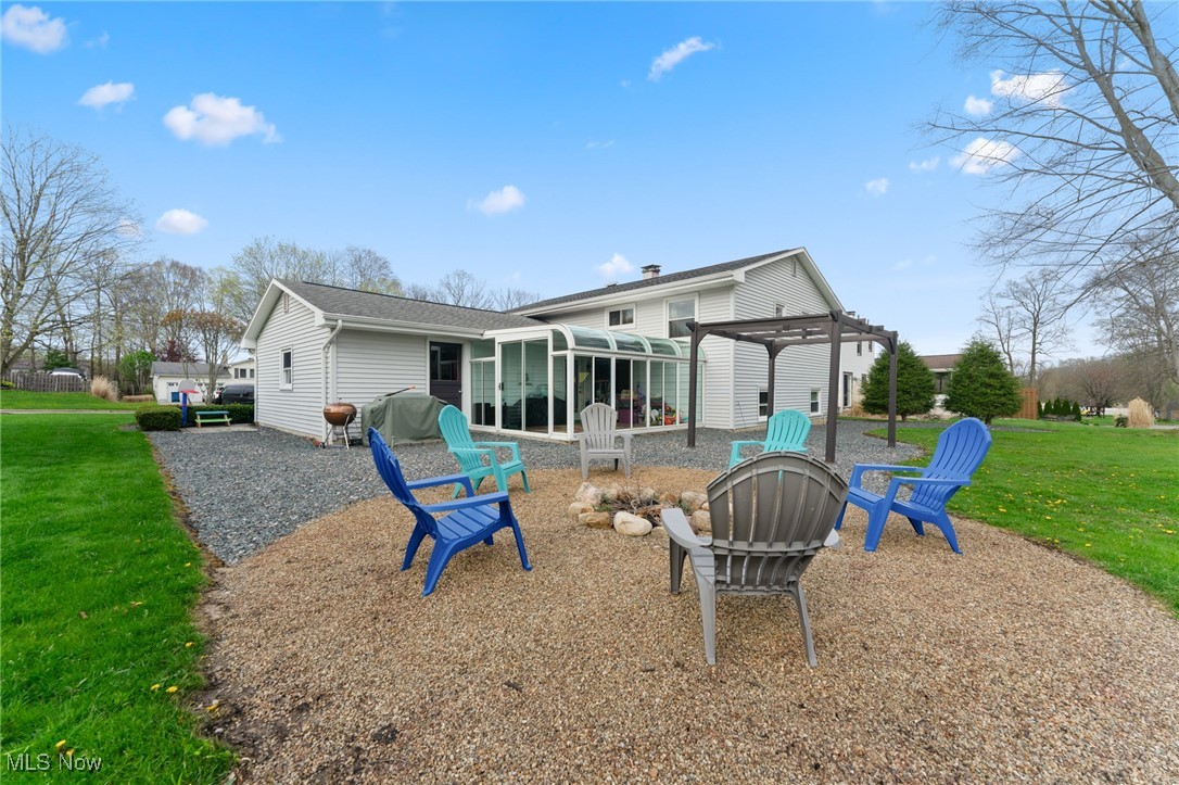 649 Wendemere Drive, Hubbard, Ohio image 25