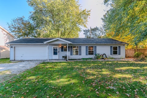 Photo of 1561 Easton Avenue, Madison, OH 44057 (MLS # 5254652)