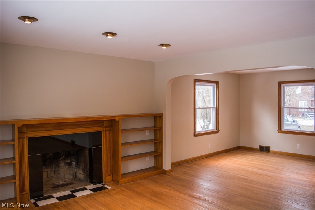 City/Youngstown - Residential