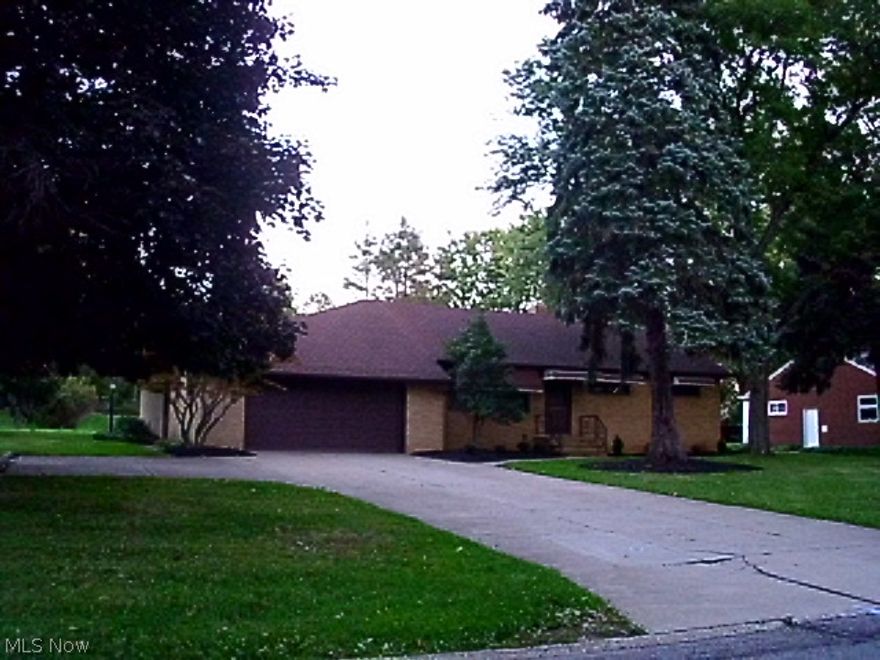 Fabulous Hardwood Floors.  Second Owner Home. Sub Zero Fridge. Some newer appliances. Eat in Kitchen and Dining Room.  Fireplace has gas line. Roof, Furnace, and Air Conditioner 10 yrs.  Shower in Lower level. Central Vac. Clean   Storage!!  Everywhere!! Wonderful neighborhood! Brecksville Broadview Heights School! Must see this one!  Professionally Cleaned.