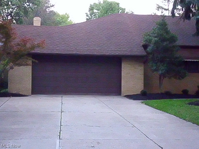 George B Zanes Briarwood - Residential