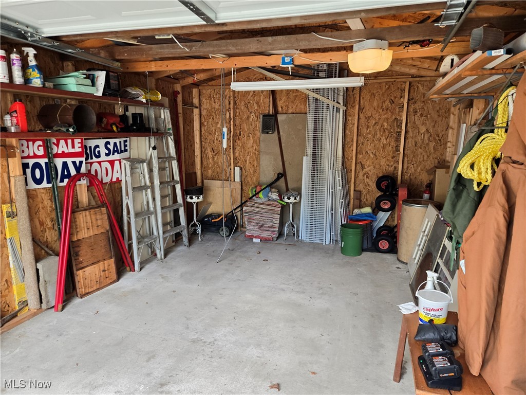 1857 Walnut Drive, Ashtabula, Ohio image 32