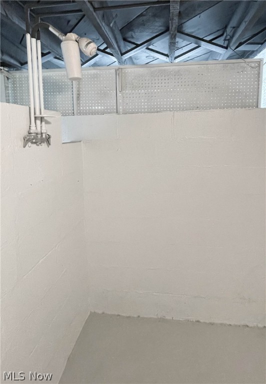 Creed & Morrisons Add 02 - Residential