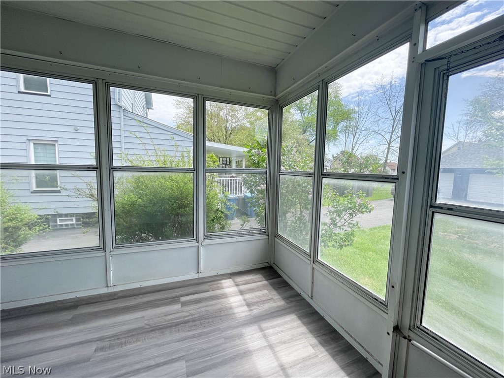 Creed & Morrisons Add 02 - Residential