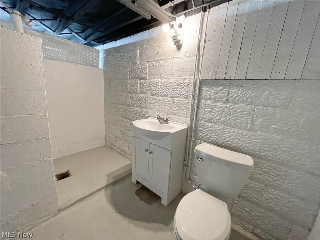 Creed & Morrisons Add 02 - Residential