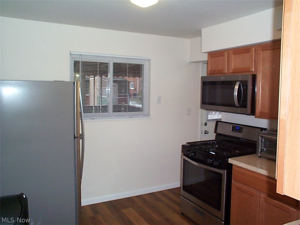 Leases Ridgewick Garden Estates 02 - Residential