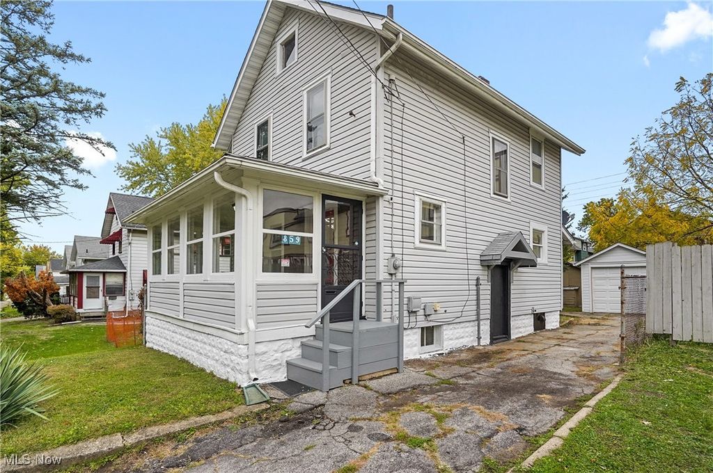 Photo of 859 Clay Drive, Akron, OH 44311 (MLS # 5167642)