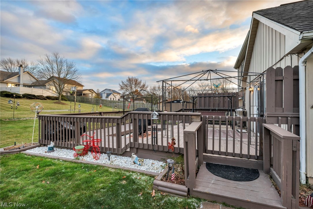 Hillside 01 - Residential