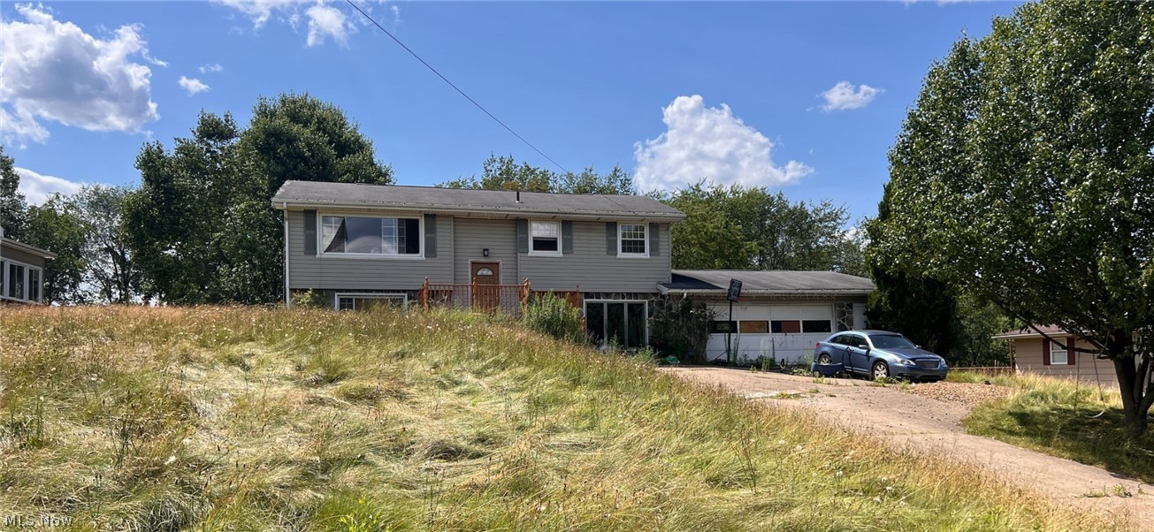 Meadowridge Place - Residential