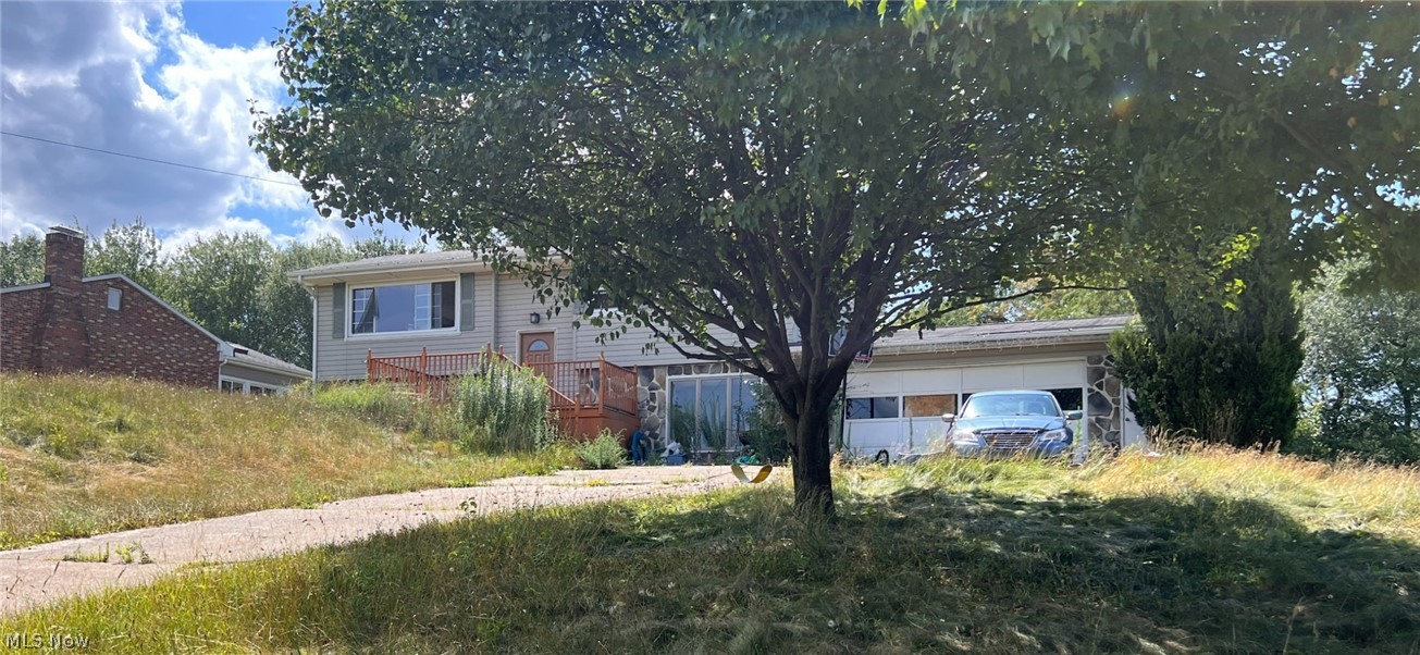 Meadowridge Place - Residential