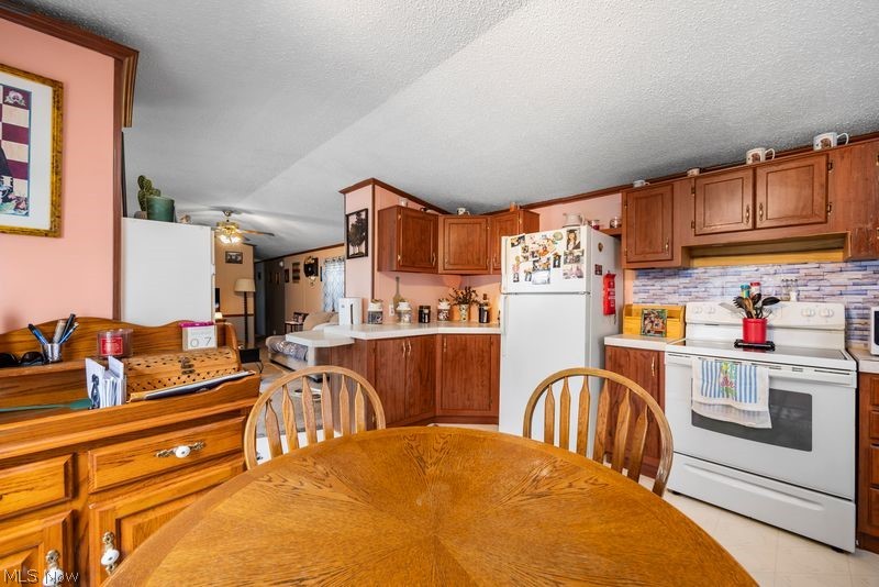 Hidden Acres Mobile Home Park - Residential