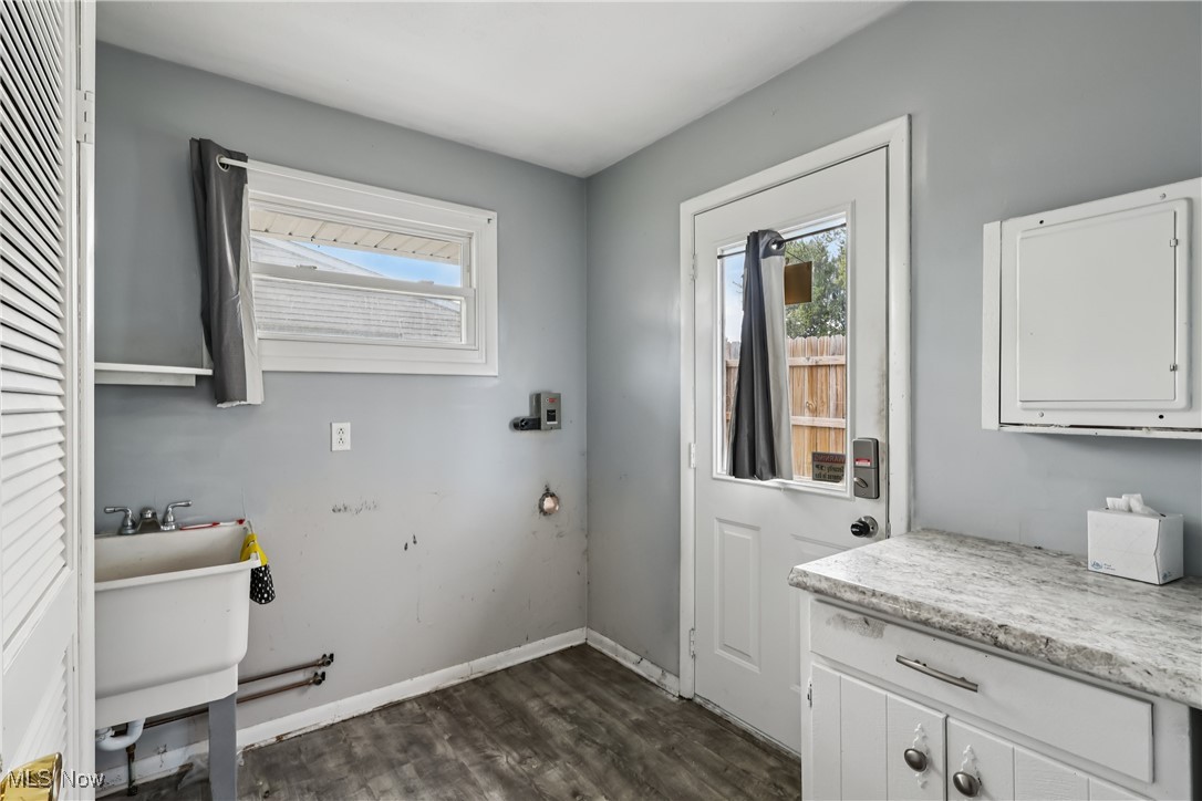 Knickerbocker - Residential